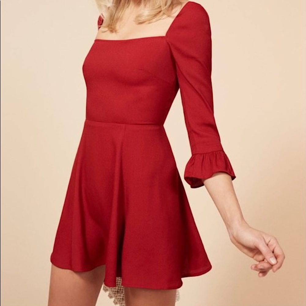 *BRAND NEW* Classic Reformation Julien Dress in Crimson